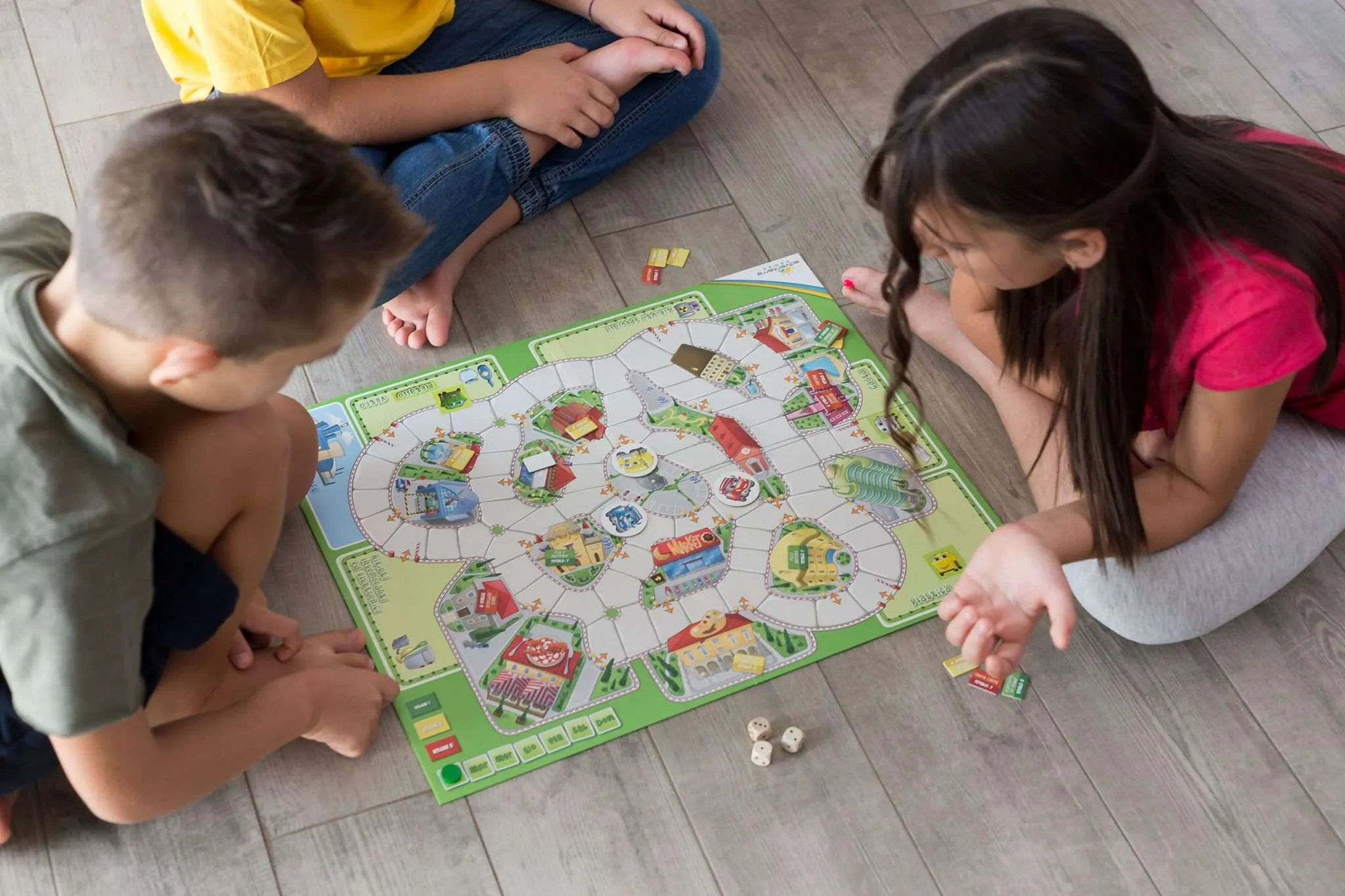 The Educational Benefits of Cooperative Board Games for Teens